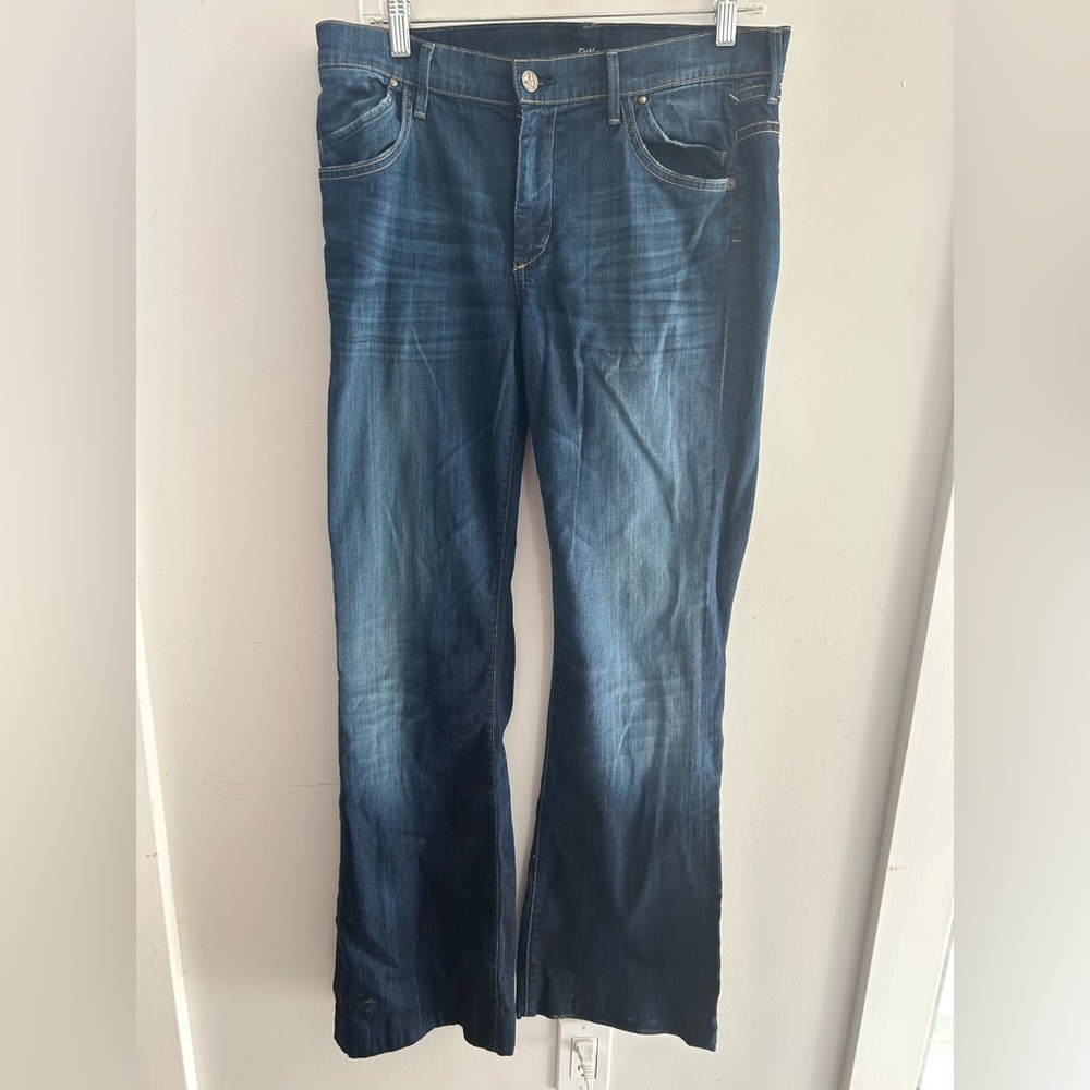 Citizens Of Humanity Dark Blue distressed Flare Jeans 32 hemmed